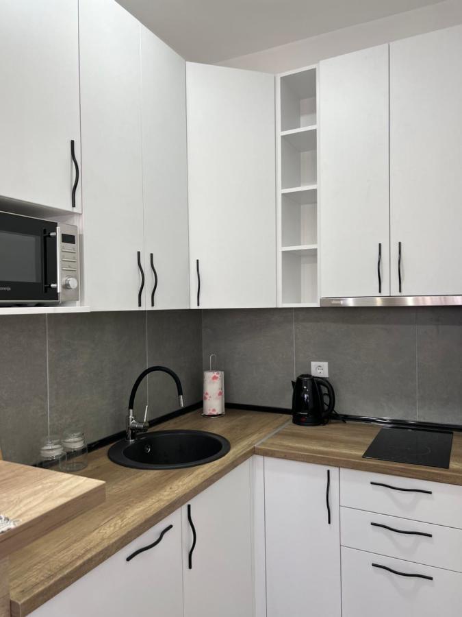 Apartment Charlie Private Parking 诺威萨 外观 照片
